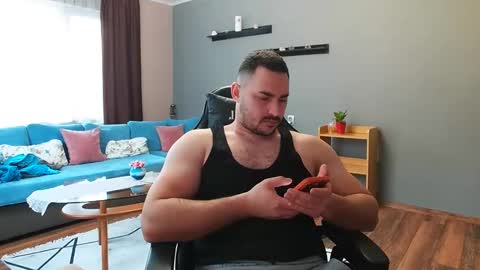 STR8 BOYv online show from 12, 2, 2025