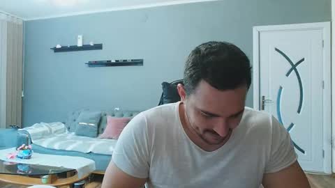 STR8 BOYv online show from 7, 10, 2025