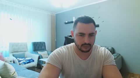 STR8 BOYv online show from 23, 11, 2025