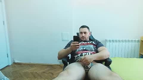 Snapshot of djmute chatting on 19, 6, 2026 STR8 BOYv online show from 19, 6, 2026