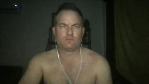 TriflinYoBitch online show from 6, 3, 2026