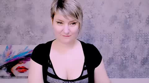 Snapshot of djullia chatting on 28, 1, 2025 djullia online show from 28, 1, 2025