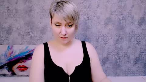 Snapshot of djullia chatting on 2, 2, 2025 djullia online show from 2, 2, 2025