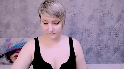 Snapshot of djullia chatting on 10, 3, 2025 djullia online show from 10, 3, 2025