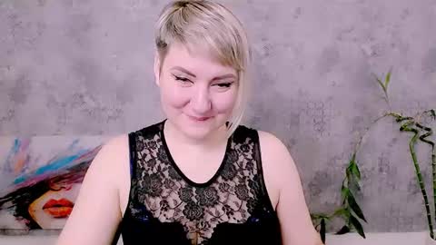 djullia online show from 3, 12, 2025