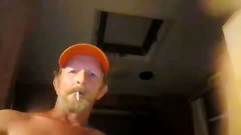 Snapshot of dl75doy chatting on 8, 1, 2025 dl75doy online show from 8, 1, 2025