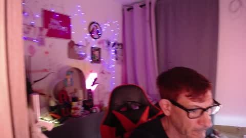 Snapshot of dlacarra chatting on 28, 12, 2024 David Lucky 13  online show from 28, 12, 2024