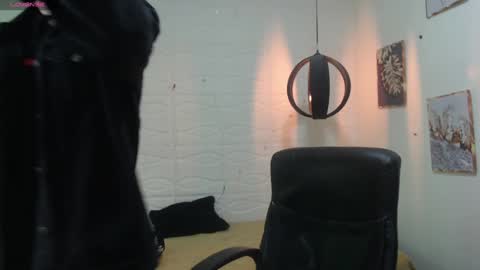 Snapshot of dmitrisanders1 chatting on 15, 12, 2024 Maybe in pvt online show from 15, 12, 2024