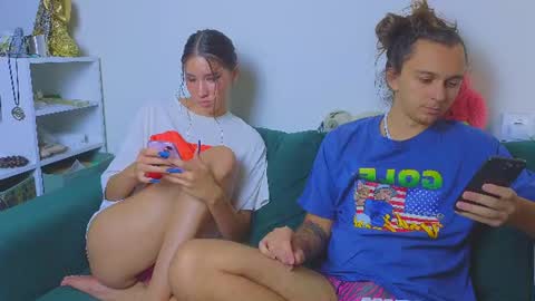 Snapshot of do_u_know_them chatting on 1, 8, 2026 Kirahe Mirashe online show from 1, 8, 2026