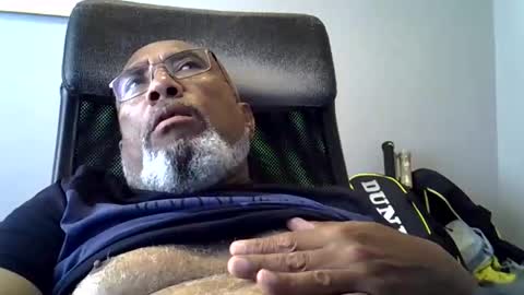Snapshot of dofrank969 chatting on 8, 6, 2026 dofrank969 online show from 8, 6, 2026