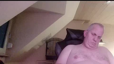 doggy2629 online show from 2, 2, 2026