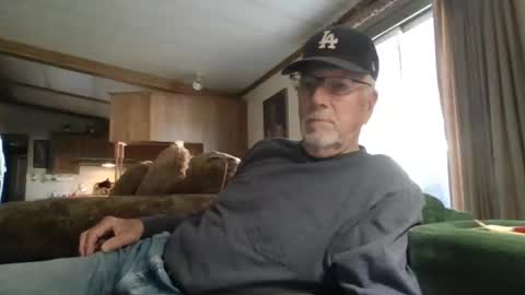 Snapshot of doingmyself69 chatting on 4, 5, 2026 doingmyself69 online show from 4, 5, 2026