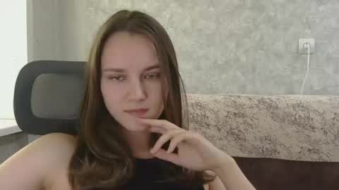 dolcezza_ online show from 12, 6, 2026