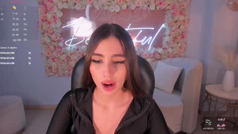 Dolcie  online show from 7, 1, 2025