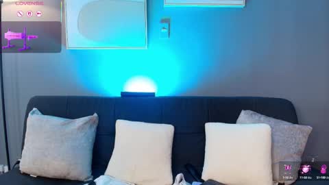 Dolcie  online show from 16, 9, 2025