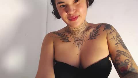 doll_and_thebrown online show from 18, 12, 2025