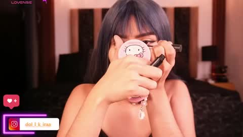 doll_kira_ online show from 13, 4, 2026