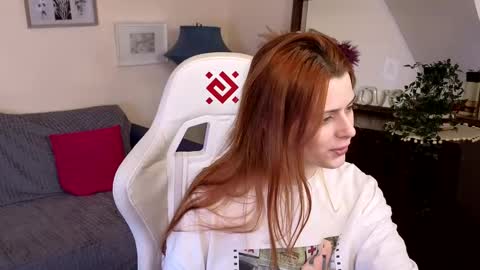 Your doll Lesli online show from 9, 2, 2025