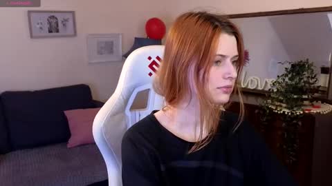 Your doll Lesli online show from 23, 2, 2025