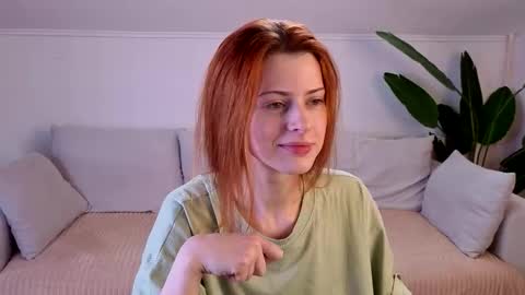 Your doll Lesli online show from 14, 12, 2025