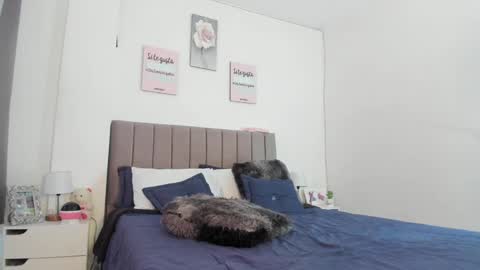 doll_oriana online show from 11, 12, 2024