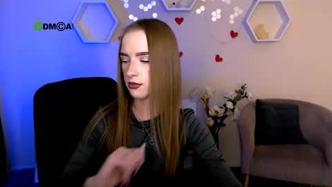 doll_vey online show from 6, 10, 2025