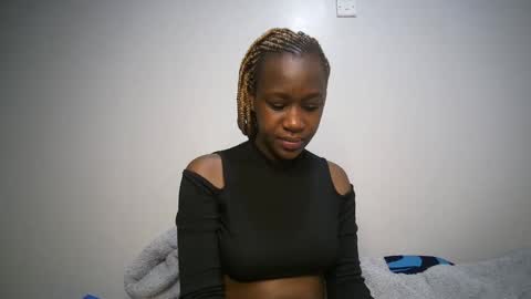 dollberry online show from 13, 12, 2024