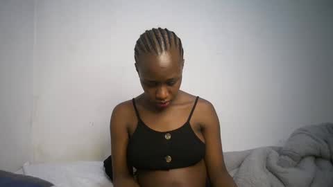 dollberry online show from 18, 2, 2025