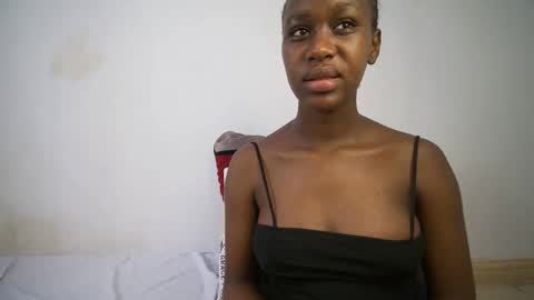 dollberry online show from 5, 3, 2025