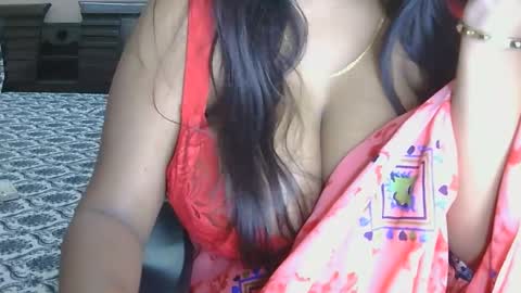 Snapshot of dolly_2 chatting on 4, 10, 2025 dolly_2 online show from 4, 10, 2025