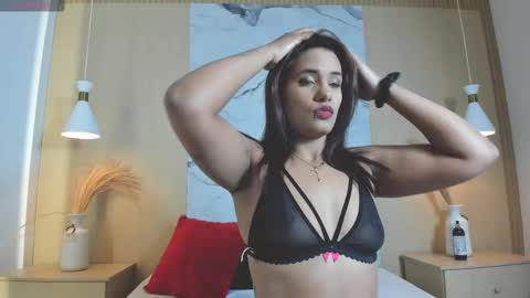 Snapshot of dolly_brownc chatting on 9, 9, 2025 dolly_brownc online show from 9, 9, 2025