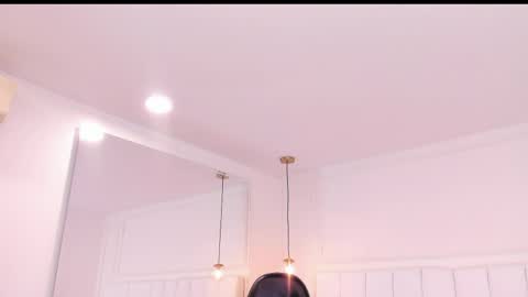 dolly walker online show from 23, 3, 2026