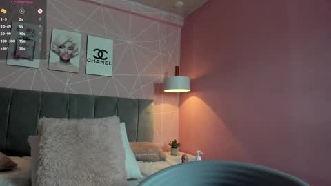 Call me Zoe  online show from 11, 1, 2025