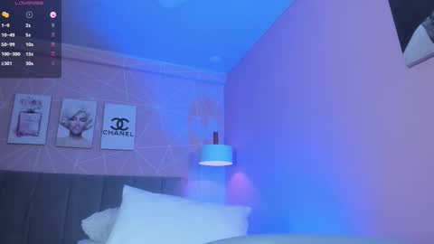 Call me Zoe  online show from 13, 9, 2025