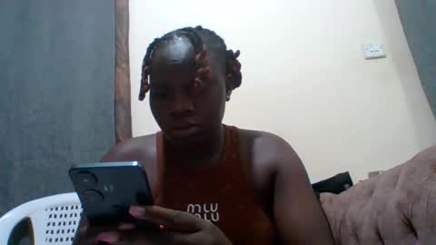 Snapshot of dollyvee chatting on 30, 11, 2025 dollyvee online show from 30, 11, 2025