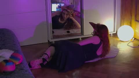 Dolores Sage online show from 28, 2, 2026