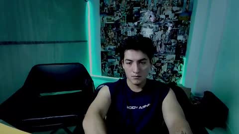 Snapshot of dom_viktor chatting on 14, 9, 2025 dom_viktor online show from 14, 9, 2025