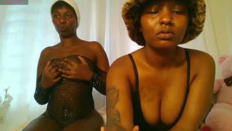 Snapshot of domecesy chatting on 2, 6, 2026 Amarie noels online show from 2, 6, 2026