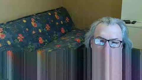 Snapshot of domiande chatting on 5, 2, 2025 domiande online show from 5, 2, 2025