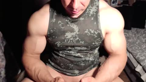Snapshot of dominatemuscle chatting on 16, 5, 2026 Kevin online show from 16, 5, 2026