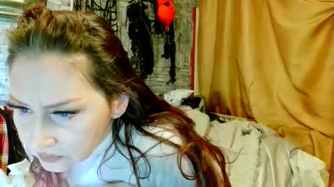 Dominatrixredsonyja666666 online show from 27, 2, 2026