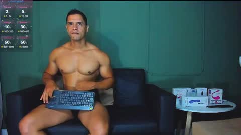 Dominc berry online show from 7, 4, 2026