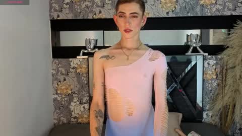 Dominic online show from 10, 4, 2026