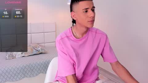 dominicjonnes online show from 2, 3, 2026