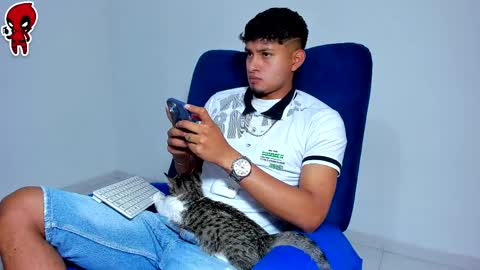  Dominic  online show from 31, 3, 2026