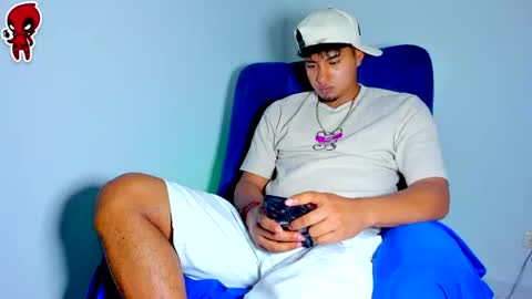 Snapshot of dominick_king chatting on 7, 7, 2026 Dominic online show from 7, 7, 2026