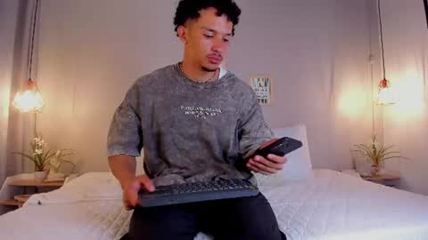 Snapshot of dominik_drake chatting on 9, 6, 2026 Dominik Drake online show from 9, 6, 2026