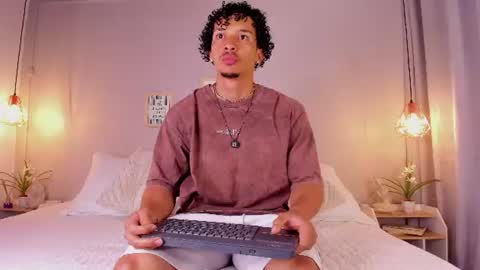 Snapshot of dominik_drake chatting on 20, 6, 2026 Dominik Drake online show from 20, 6, 2026
