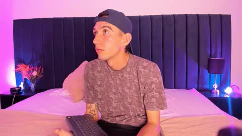 dominik_thompson777 online show from 29, 9, 2025