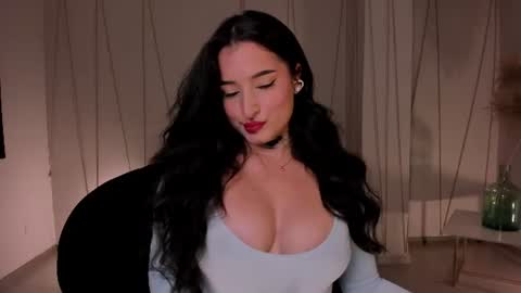Snapshot of dominiquevega_ chatting on 29, 7, 2026 Dominique online show from 29, 7, 2026